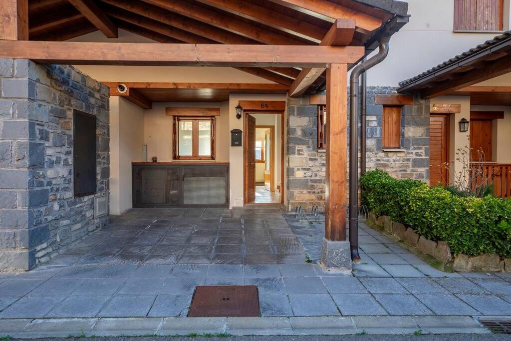 Apartament Casa Nieves Villanúa Zewnętrze zdjęcie